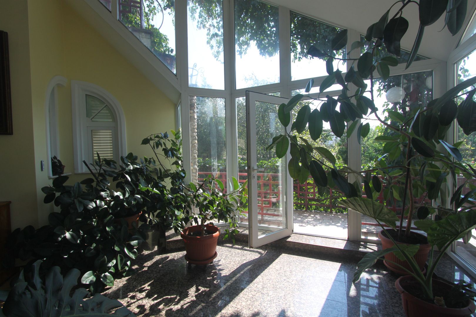 Casă / Vilă cu 8 camere de vânzare în zona Semicentral - Poză 68