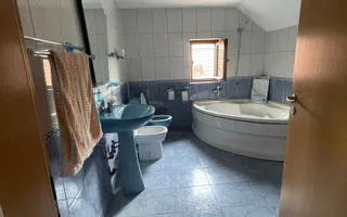 Casa moderna cu 3 camere in cartierul Marasti. - Poză 23