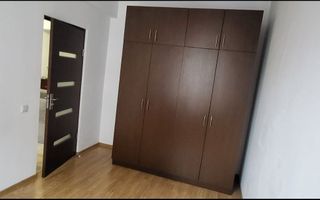 Apartament cu 2 camere decomandate, parcare și balcon. - Poză 6