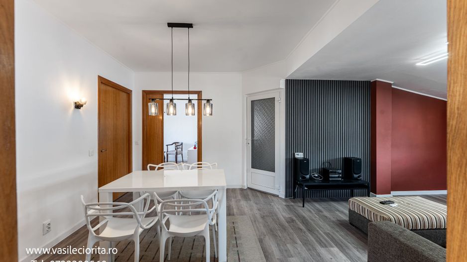 Apartament 3 camere str.Popa Nan,renovat 155000 eur - Poză 13