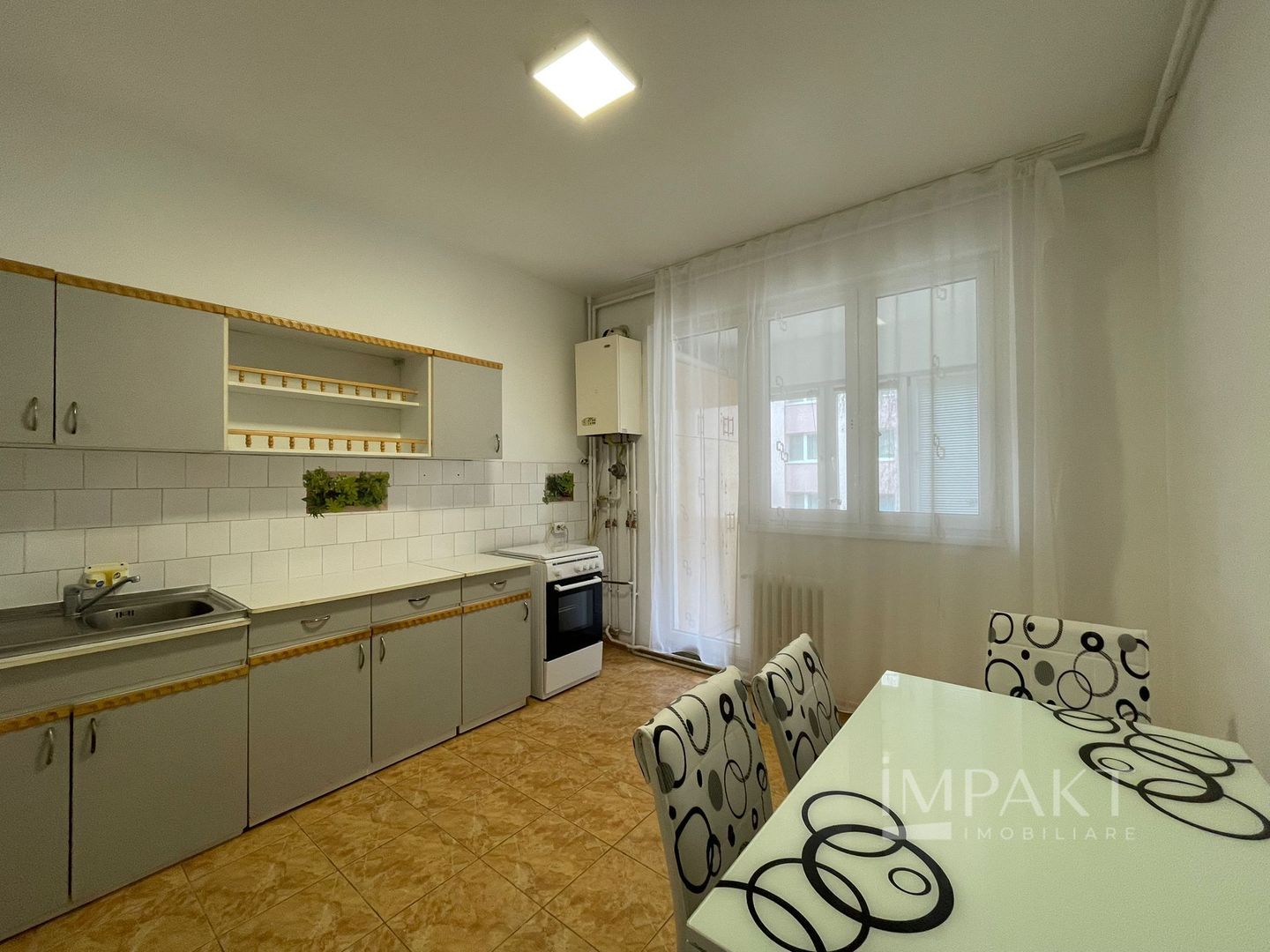 Apartament cu 1 camere de închiriat | parcare inclusa - Poză 2