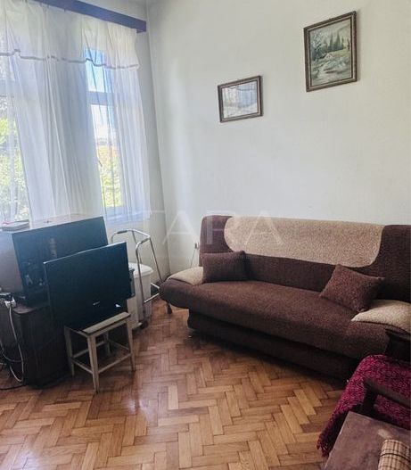 Casa Spațioasă și Versatilă în Andrei Mureșanu - Poză 4