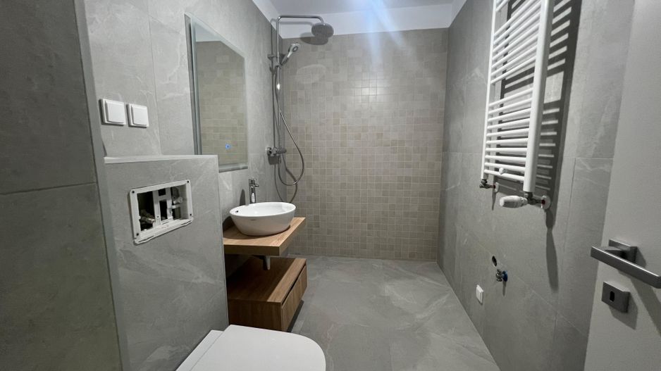 Apartament 2 Camere Premium | Curte 130 mp | Zona Centrală - Poză 8