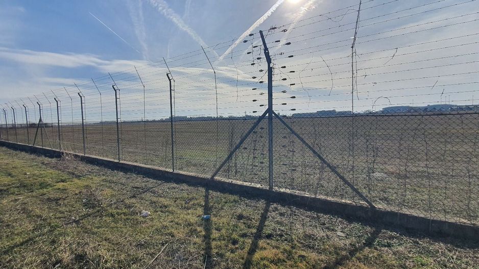 Teren de vanzare Aeroport Otopeni 1800 mp | Cargo | Pista 2 - Poză 5