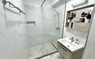 Apartament 3 camere, Luxury Residence – Mamaia, 2 dormitoare, 2 băi - Poză 24