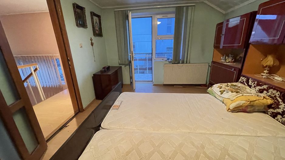 Casa P+1E,pozitie excelenta -zona Mehala - Poză 11