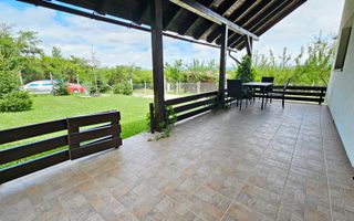 Vila noua-Sanpetru Dealul Lempes, zona verde si linistita - Poză 1
