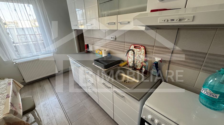 Apartament cu 3 camere, 65mp, Zona Diamant - Poză 8