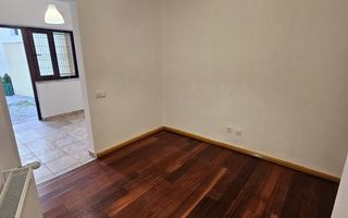 🏢 Spațiu de birouri – 5 camere, 2 băi – Central, Ploiești - Poză 15