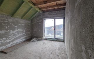 Casă individuală cu garaj și teren 500 mp, stadiul de gri – Sânpetru - Poză 9