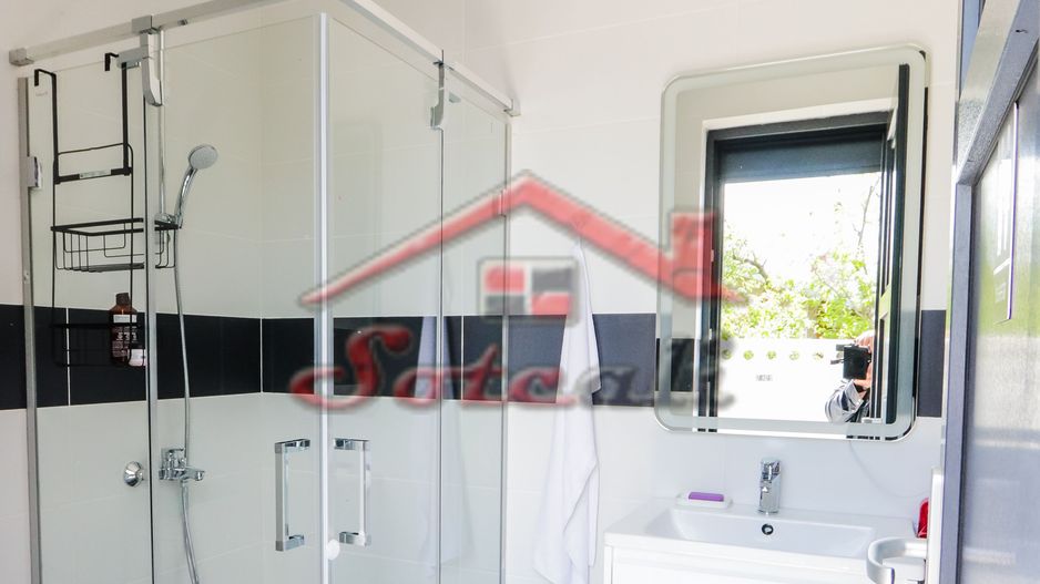 VILĂ MODERNĂ DE LUX CU PISCINĂ, FOTOVOLTAICE ȘI FOIȘOR – BREAZA - Poză 41