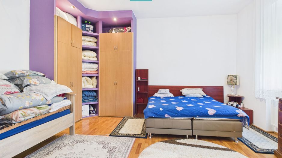 Casă cu piscină și teren generos, Sântana - Poză 18