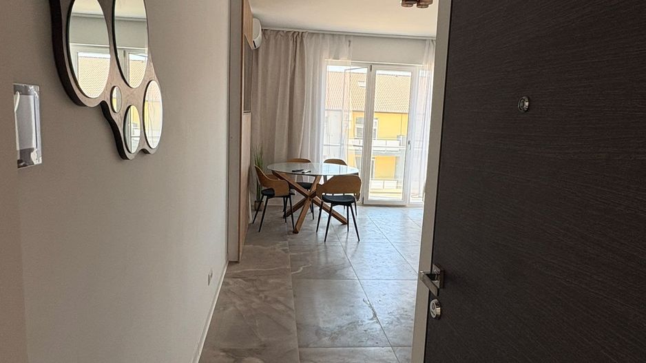 MOBILAT MODERN, 2 CAMERE, GIROC - Poză 1