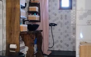 Apartament cu 4 camere in apropiere de aeroport - Poză 6