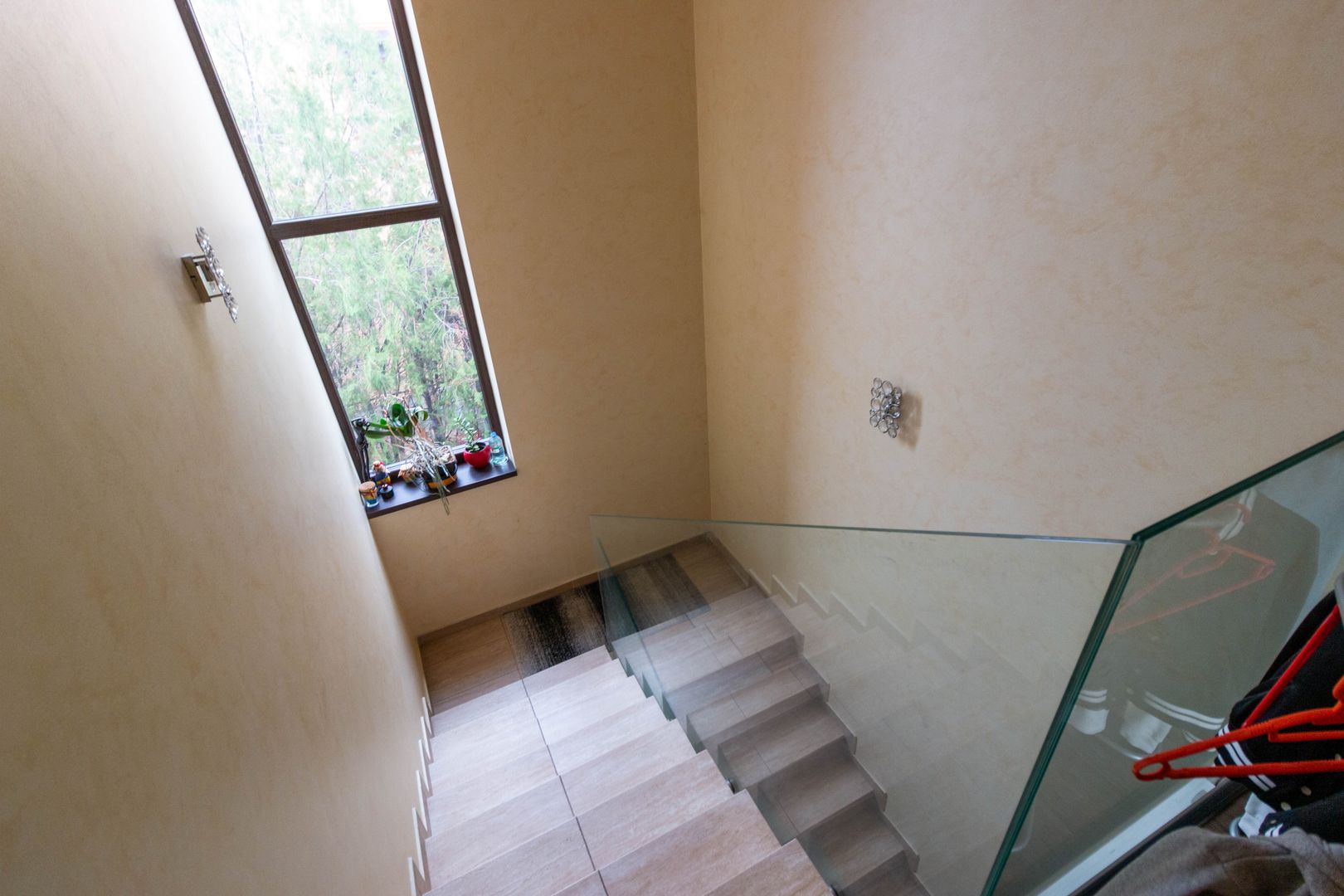 Casa moderna cu garaj de vanzare Popesti Leordeni - Poză 23