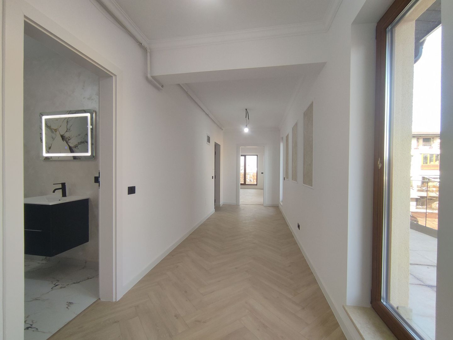 Vânzare apartament 2 camere cu terasa Generoasă zona Bazilescu - Poză 14
