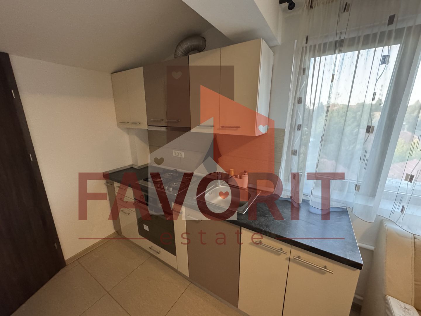 Comision 0%. Disponibil imediat. Mobilat si utilat. Pozitie excelenta - Poză 3