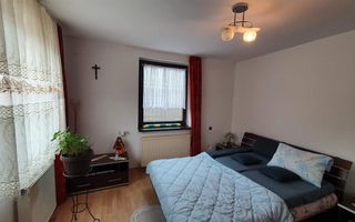 Casa cu 1064 mp teren, ideala pentru pensiune - Poză 12