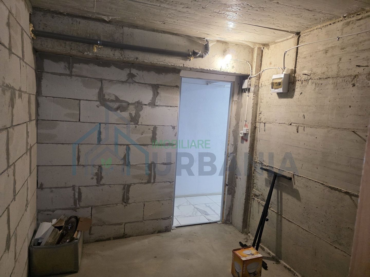 Boxă depozitare de vânzare, Valea Adâncă, Balciu - Poză 2