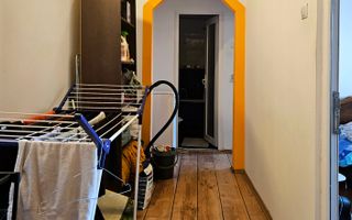 Oportunitate. Apartament cu trei camere, zona Astra 57 mp - Poză 1