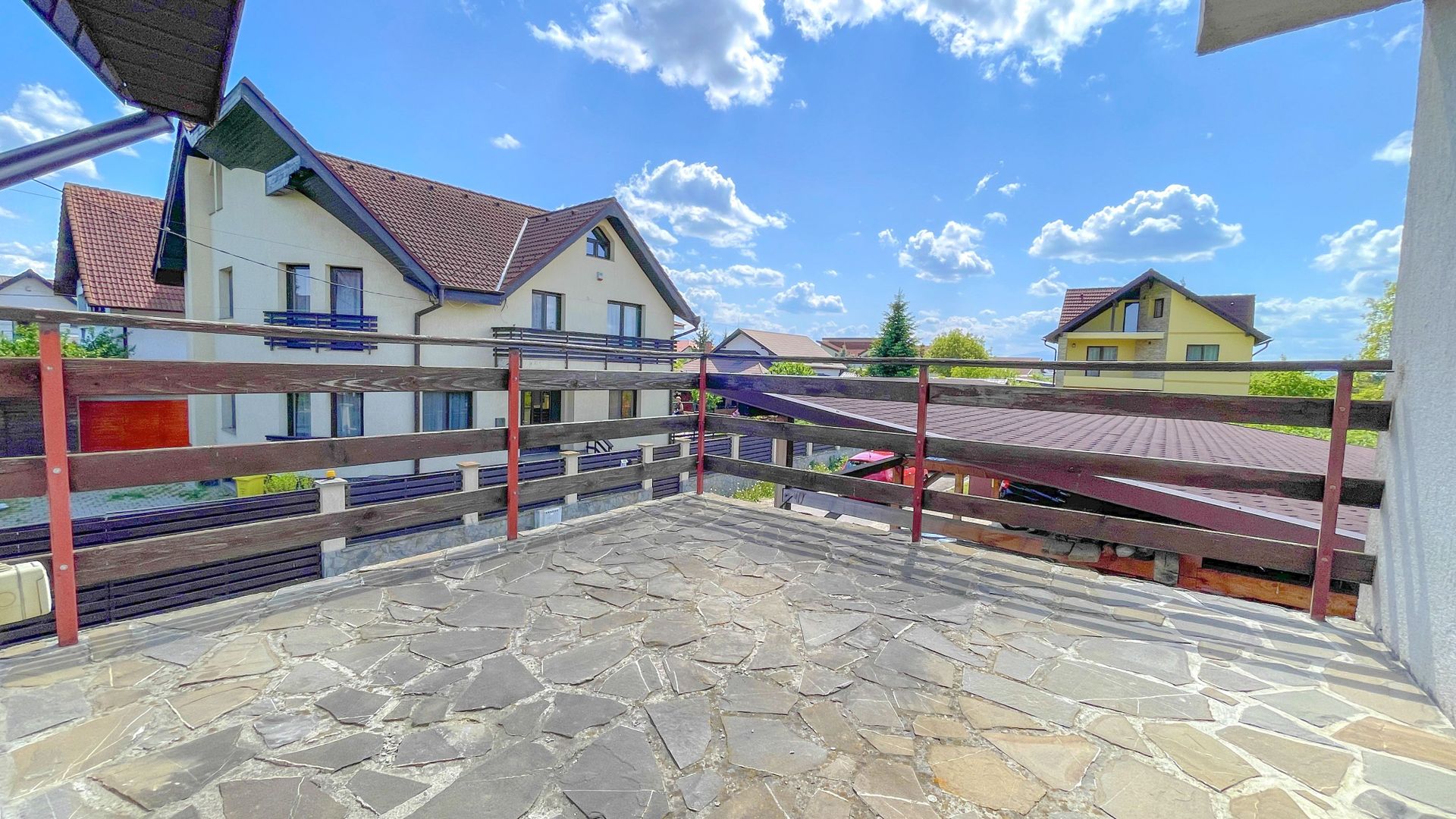 Sanpetru, zona centrala, casa cu 4 camere , pret 175000 euro - Poză 15