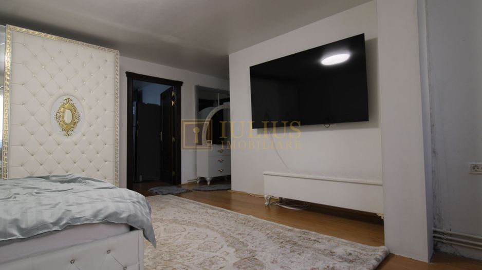 ideal pentru cuplu, studenti-zona Lunei - Poză 1