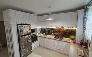Apartament cu 3 camere, bloc nou,  situat in cartierul Europa! - Poză 2