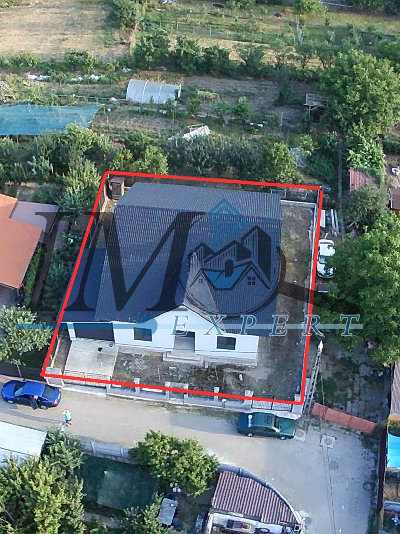 CASA DE VANZARE IN ALBA IULIA - Poză 1