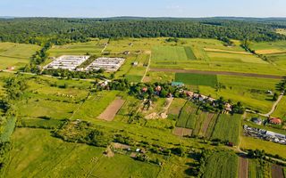Oportunitate investiție–Teren intravilan 4.538 mp în zona Lombului - Poză 1