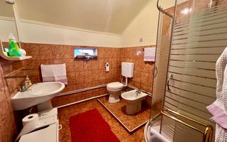 Casa Bunesti/La Cheie - Poză 11