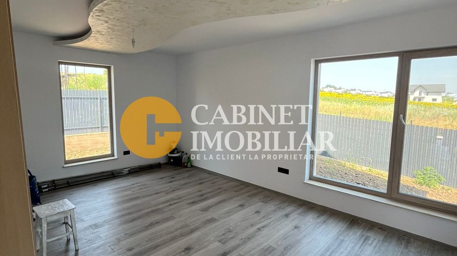 Casa parter 3 camere Cartier Rezidential - Poză 8