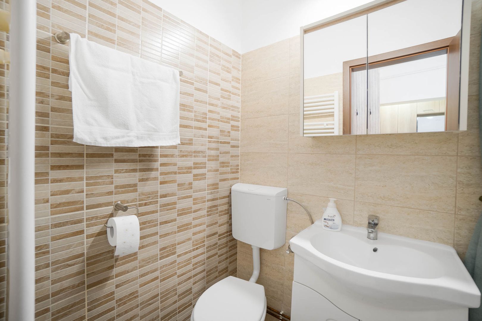 Studio modern de vanzare | Renovat in 2024 | COMISION 0% - Poză 9