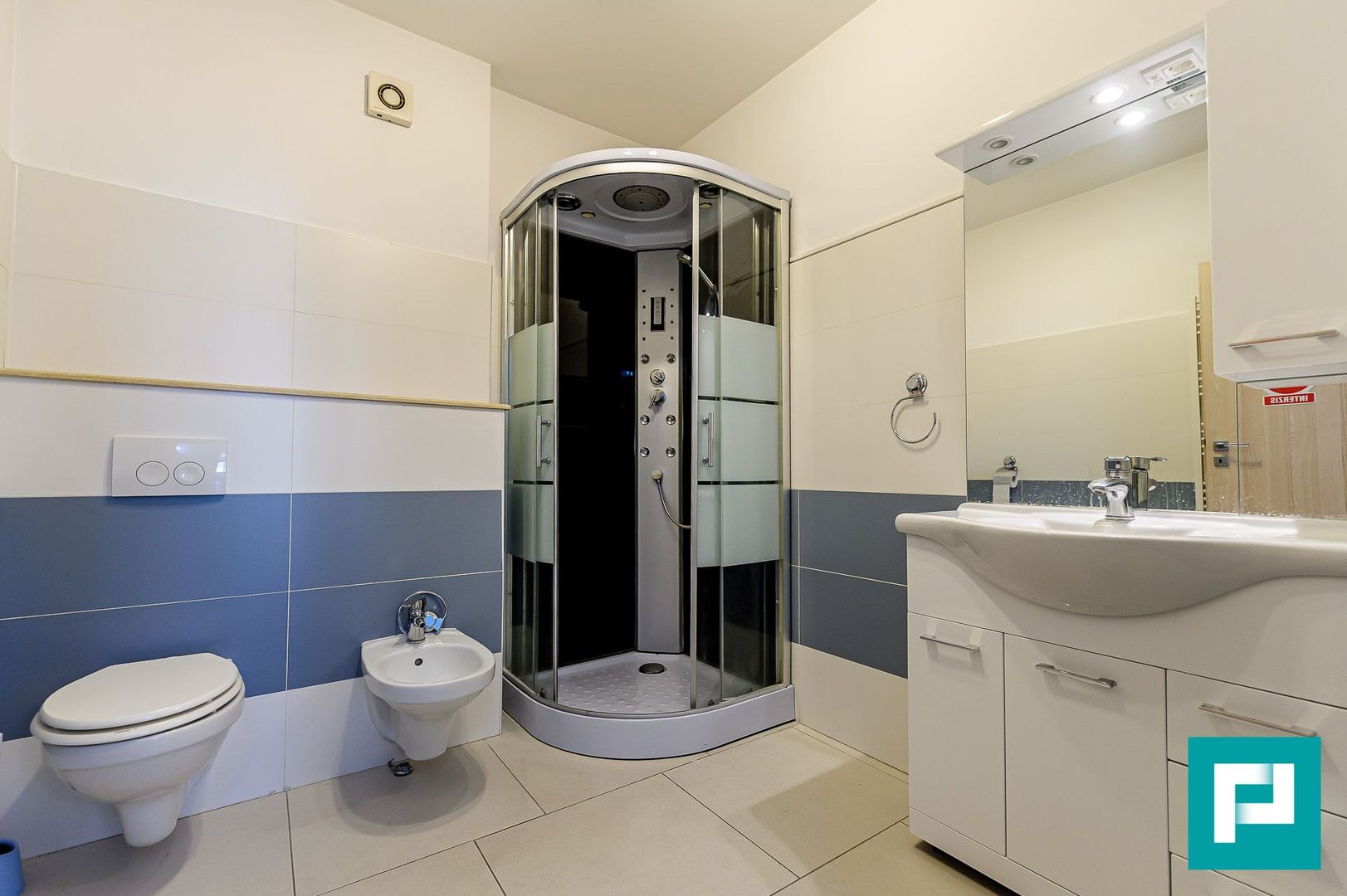 Apartament la înălțime! Urbanna Residence. - Poză 13