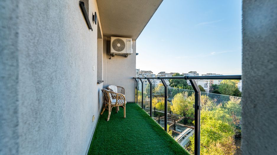 La câtiva pași de mal | 2 camere, 52 mp utili, bloc nou cu lift - Poză 6