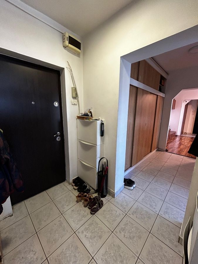 3 camere, centrala proprie, 2 bai, pet friendly, Titan - Poză 7