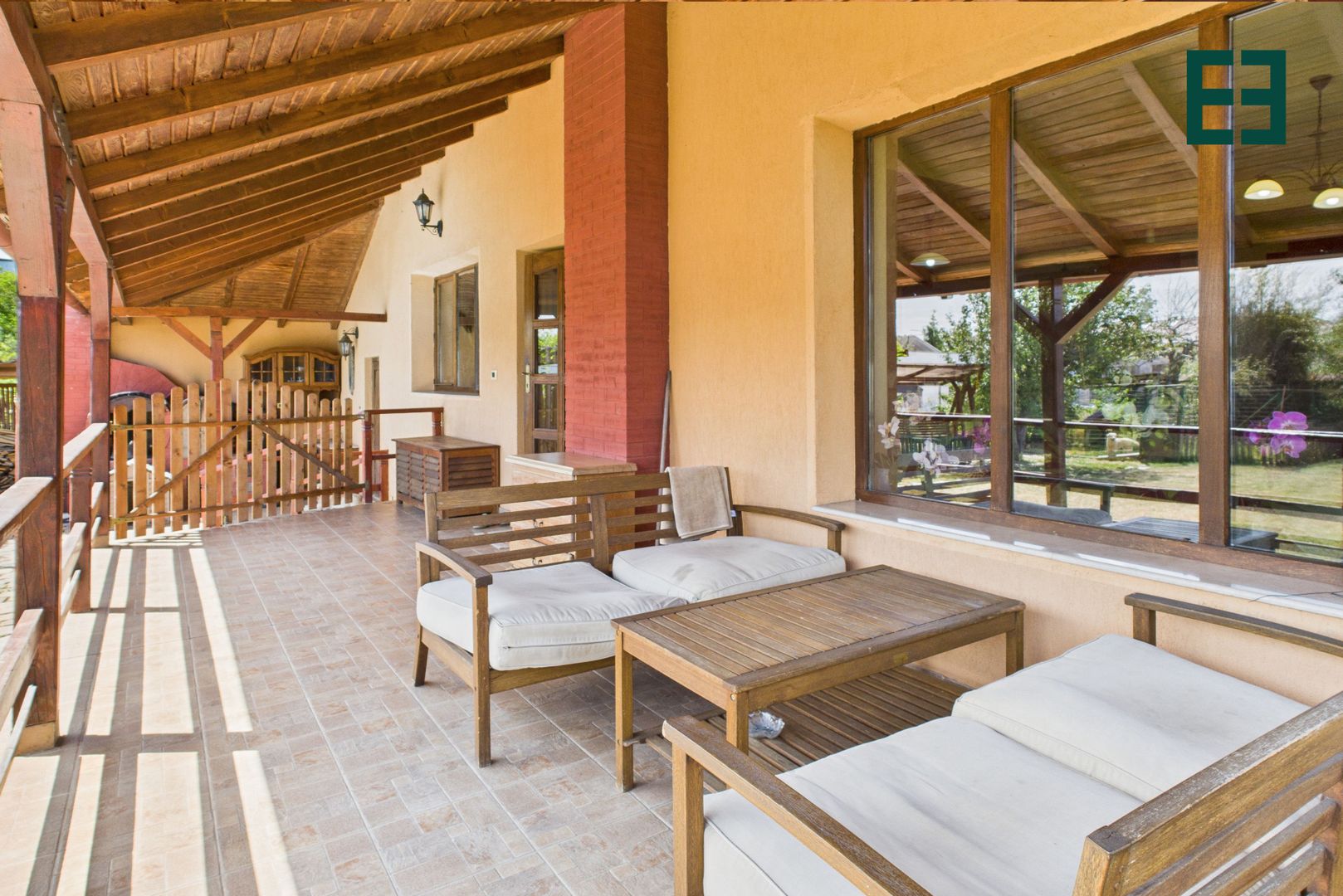 Vilă cu 6 camere - Zona Subcetate - Arad - Poză 34