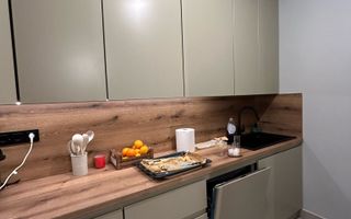 Vanzare apartament cu 3 camere, etaj intermediar, terasa, parcare! - Poză 8