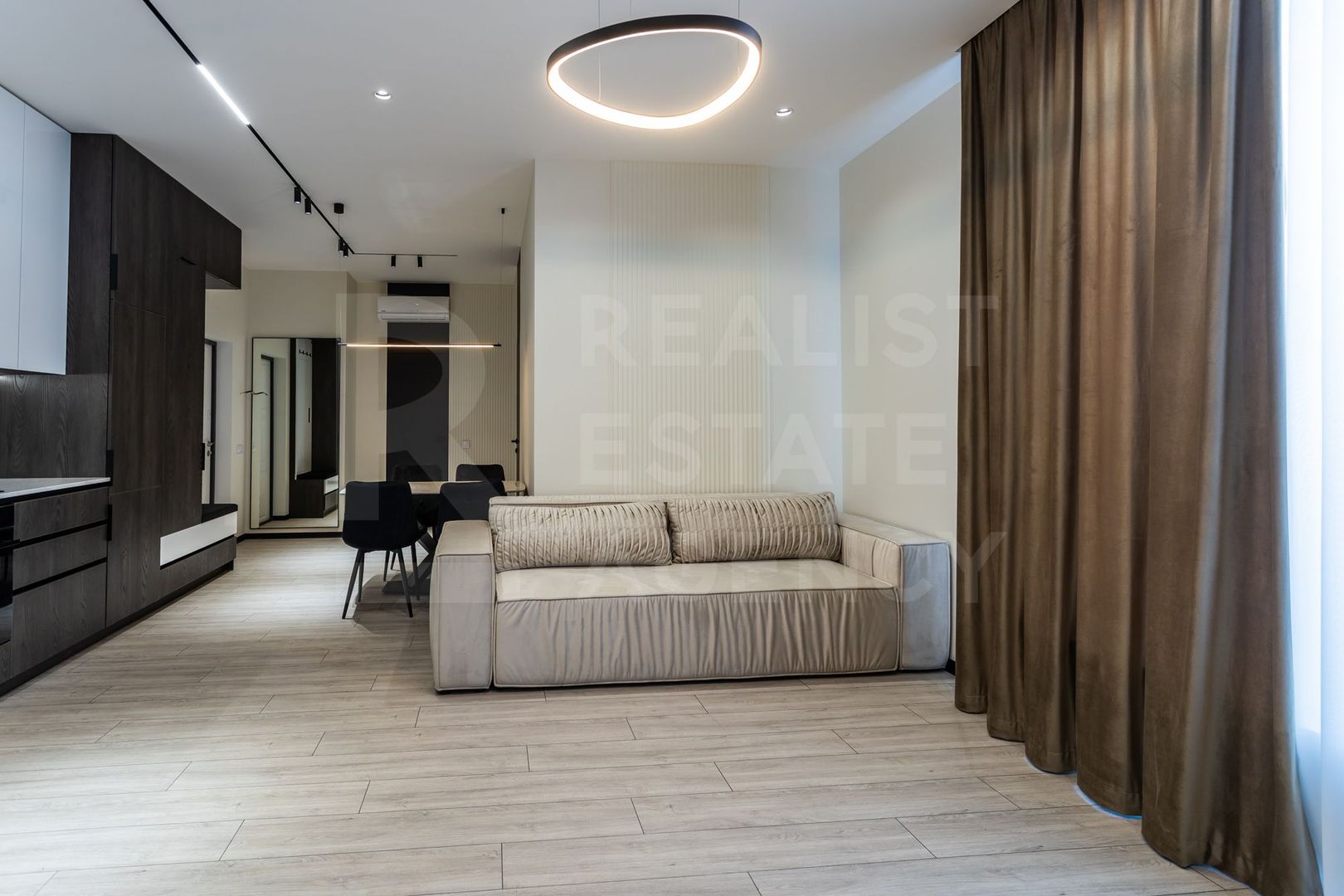 Vânzare, penthouse, 3 camere, strada Ioana Radu, Buiucani - Poză 2