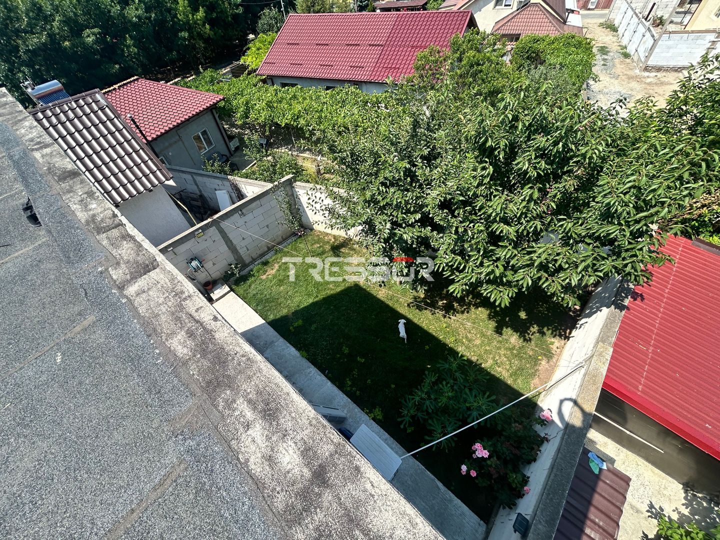Casă P+1E cu terasă circulabilă, garaj amenajat și finisaje moderne - Poză 36