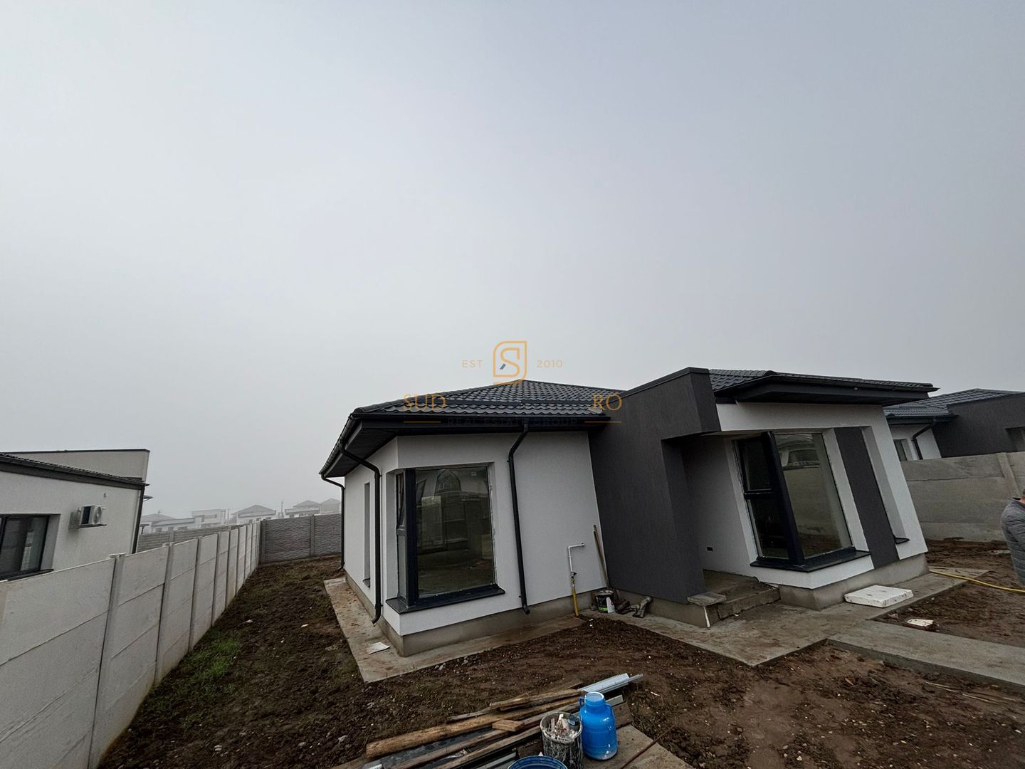 Casa individuala parter, 3 camere, disponibila imediat, teren 370 mp - Poză 6