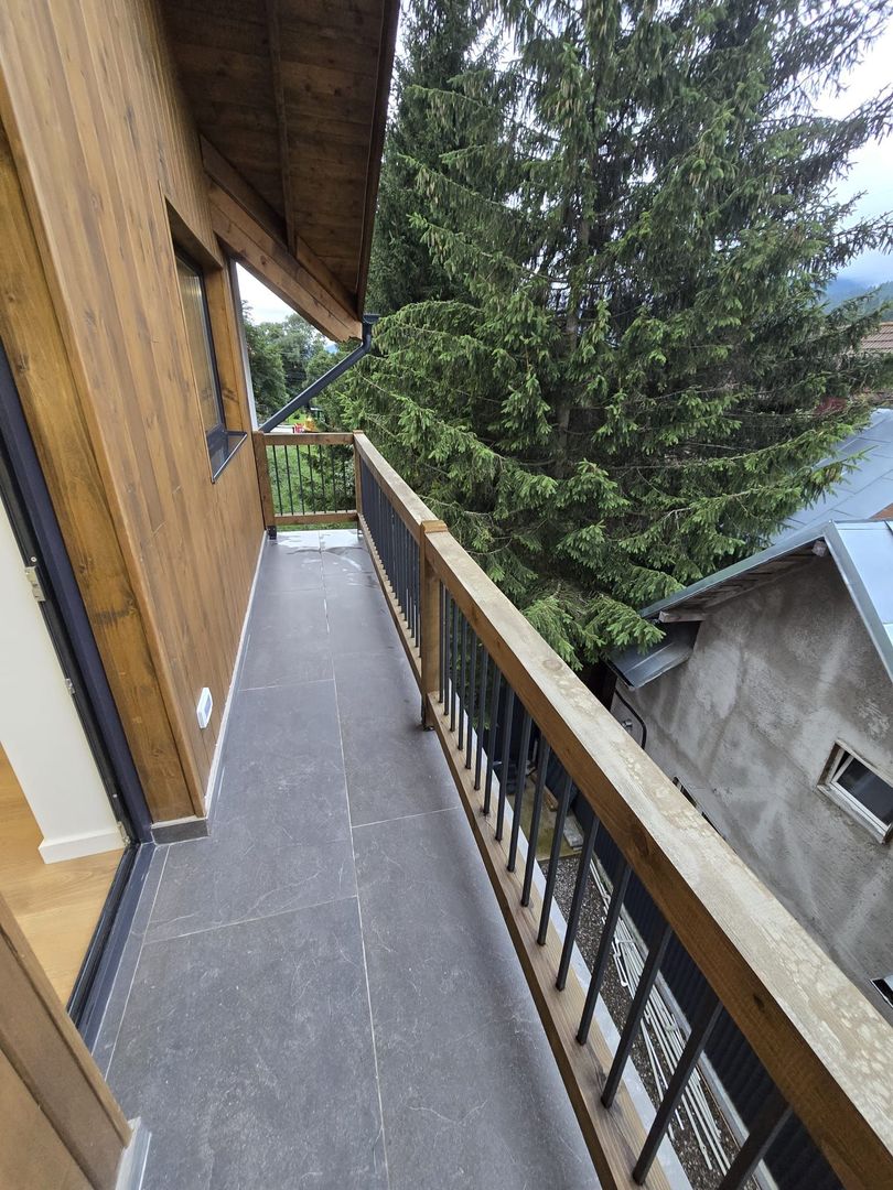 Apartament cu 2 camere 65,10 mp + 30 mp pod - vedere la muntii Caraiman Busteni - Poză 8