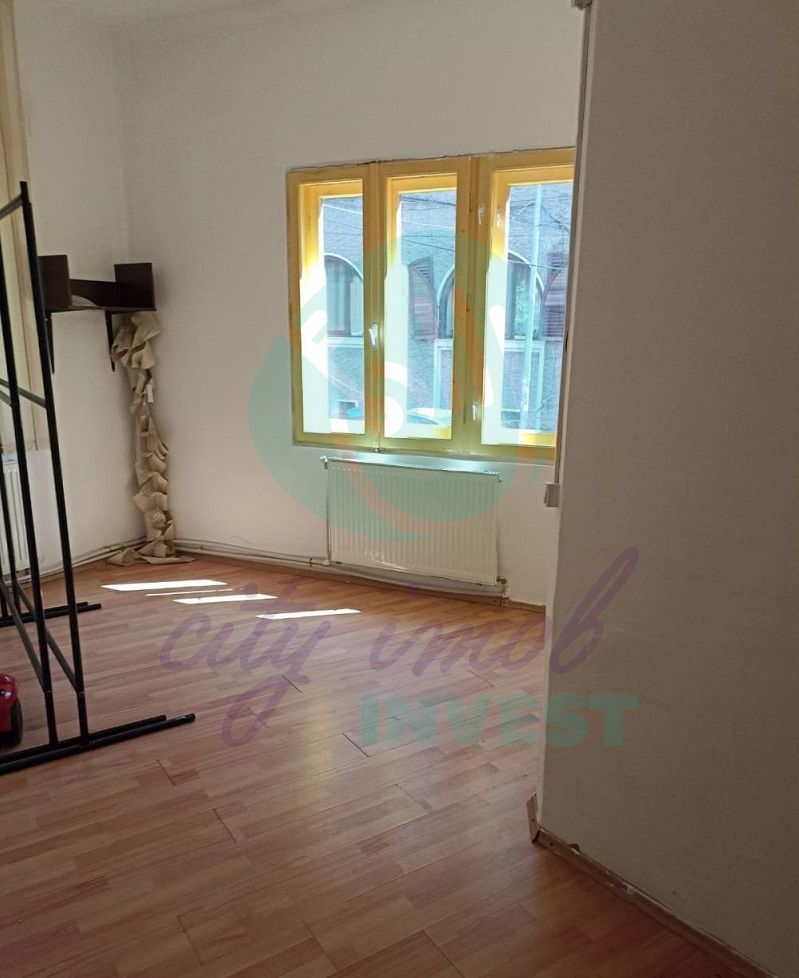 Parter in vila cu terasa de 10 mp - Poză 9