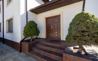 Sacele-Casa 6 dormitoare + 4 bai teren 979 mp. - Poză 57