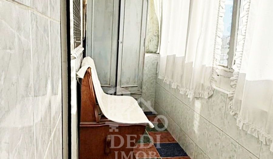 Apartament cu 3 camere de inchiriat zona Nufarul, Oradea - Poză 10