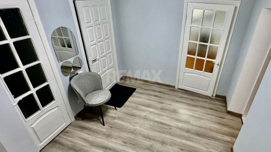 De vânzare 94 m2, două apartamente cu intrare separată, 4 dormitoare,  Centru, Mun. Chișinău - Poză 13