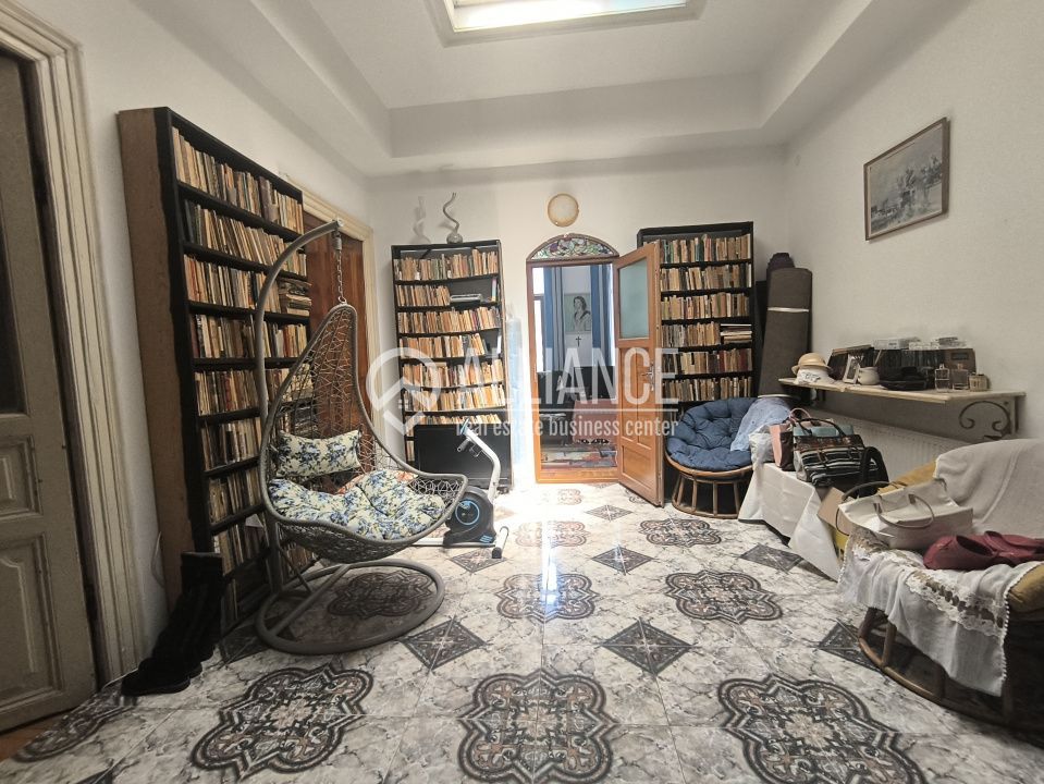 CENTRU VECHI (COD03) - Apartament boem cu terasa si balcon ! - Poză 11