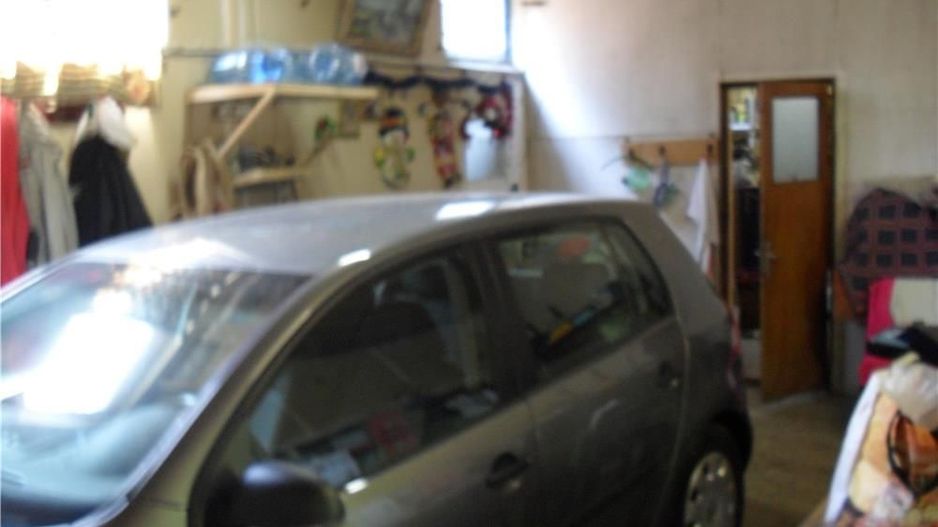 Teren si hala mica industriala  zona Fundeni-Colentina- Doboesti - Poză 4