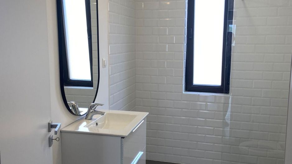 Vila de inchiriat | complet renovata |vis a vis de Porsche Nord - Poză 7