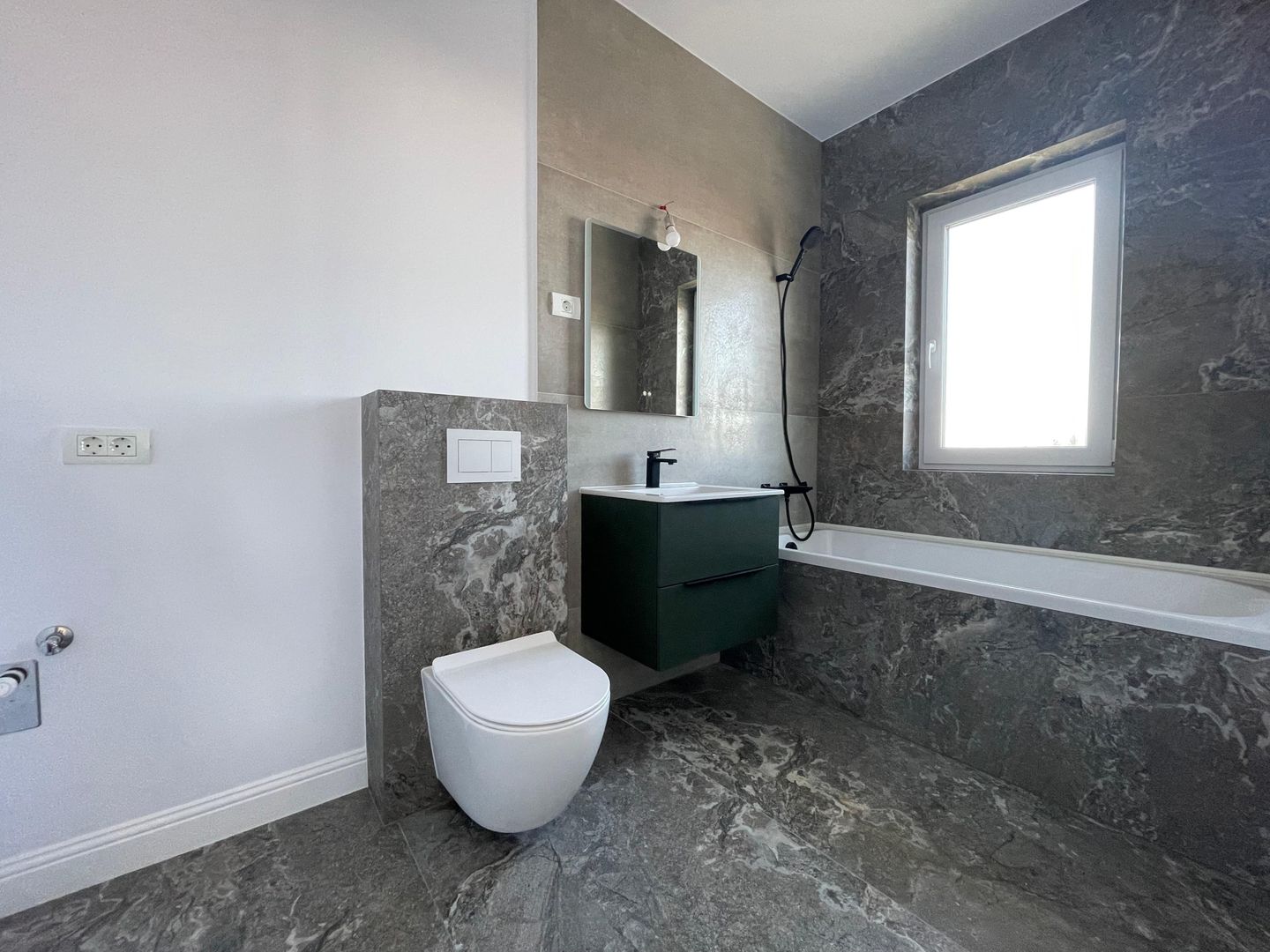 Duplex - 5 camere -toate utilitatile - Mosnita Noua - Urseni - Poză 14