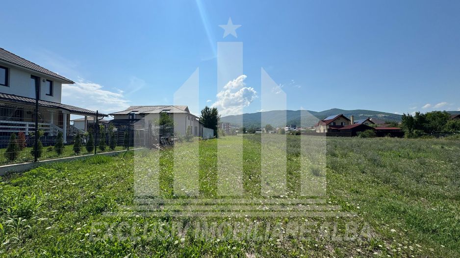 Teren intravilan de vanzare, Alba-Micesti - Poză 1